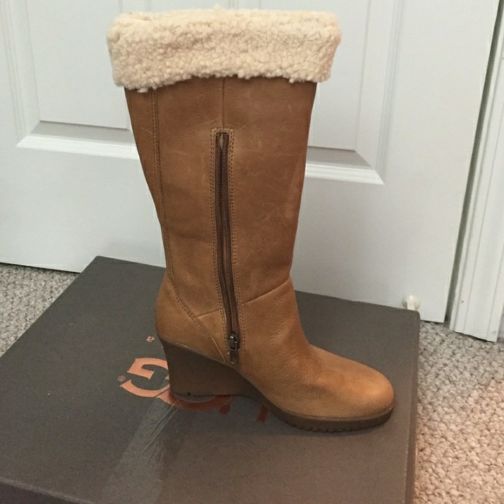 UGG Boots - Felicity